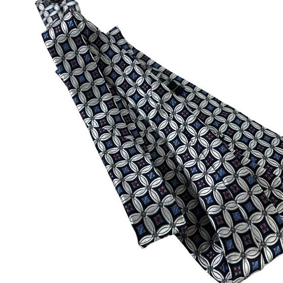 Jos Joseph A Bank Signature Gold Mens Hand Made 100% Silk Tie Necktie 3.5" - Picture 5 of 16